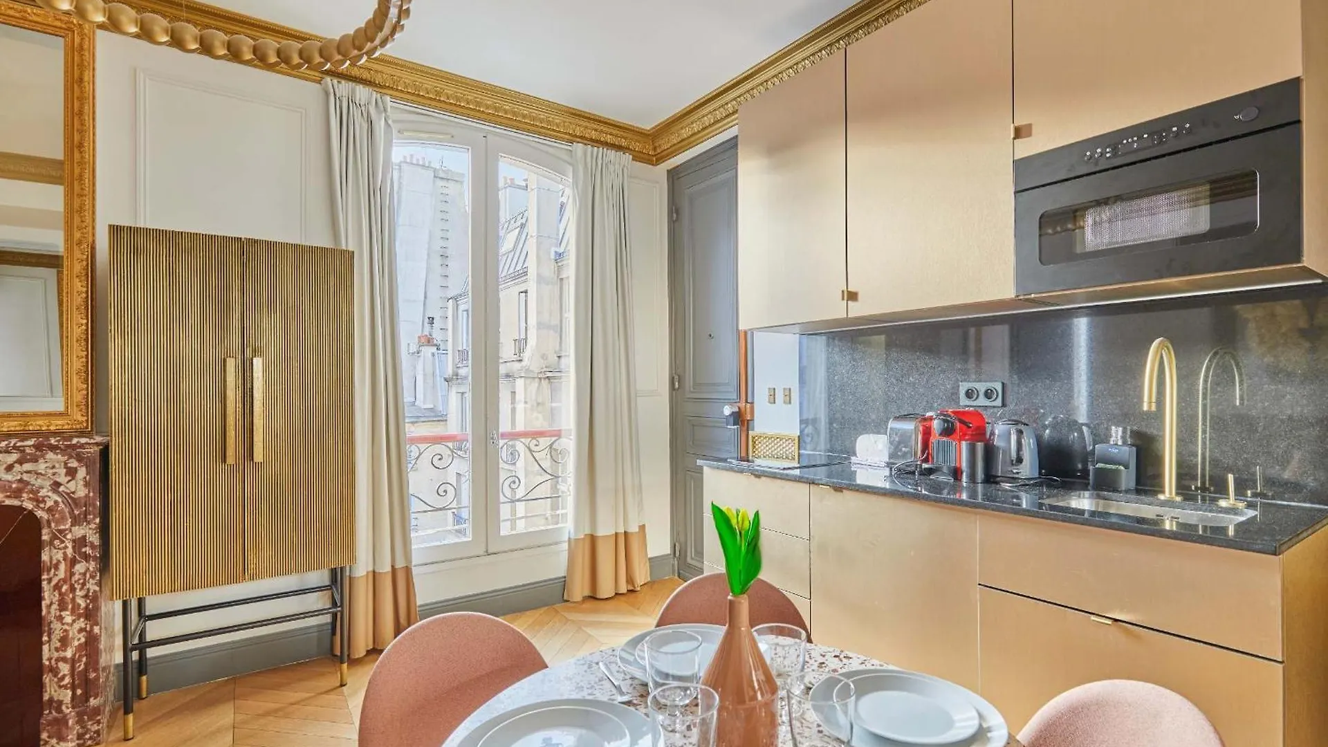 Διαμέρισμα Appartements Champs Elysees - Avenue Montaigne By Studio Prestige Παρίσι Γαλλία