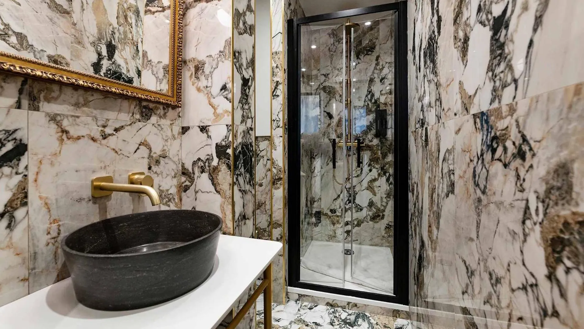 Appartements Champs Elysees - Avenue Montaigne By Studio Prestige París